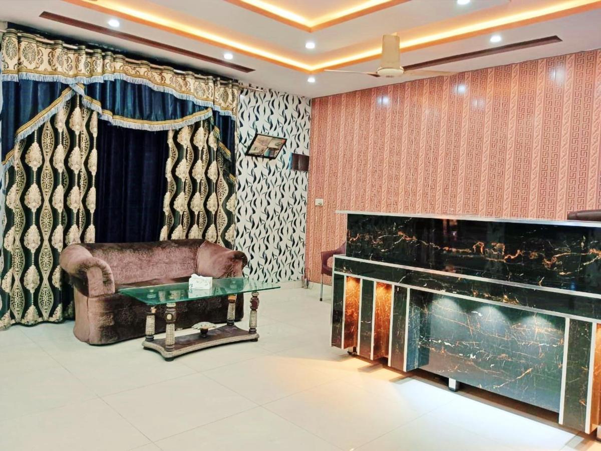 Moon Soon Hotel لاهور المظهر الخارجي الصورة