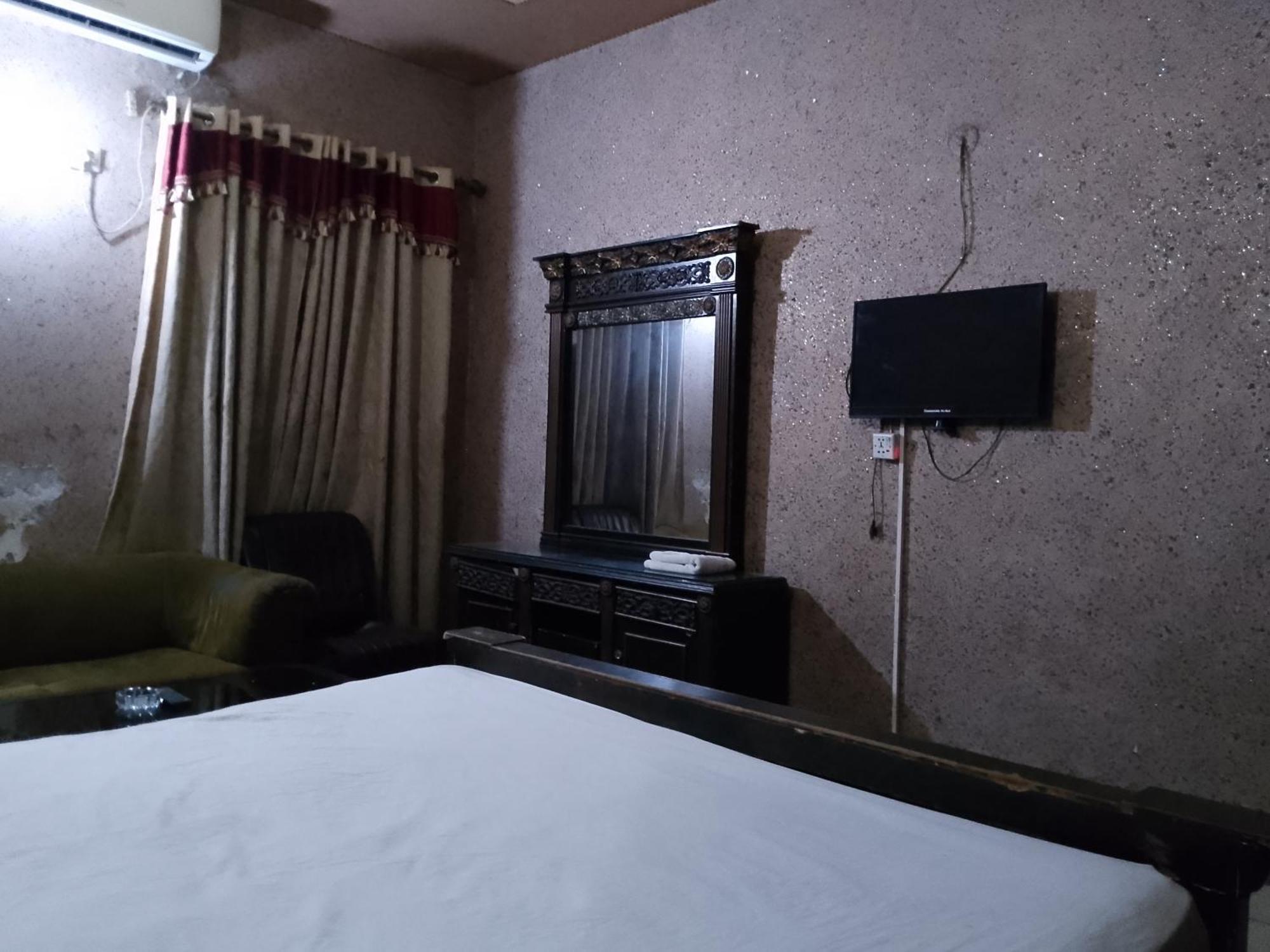 Moon Soon Hotel لاهور المظهر الخارجي الصورة